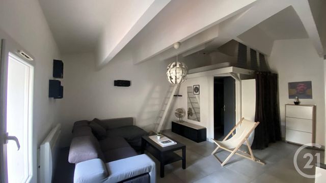 Appartement F1 à vendre - 1 pièce - 37.0 m2 - LA CIOTAT - 13 - PROVENCE-ALPES-COTE-D-AZUR - Century 21 Cabinet Berenger