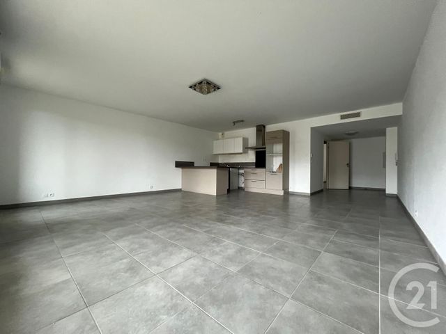 Appartement F3 à vendre - 3 pièces - 82.07 m2 - LA CIOTAT - 13 - PROVENCE-ALPES-COTE-D-AZUR - Century 21 Cabinet Berenger