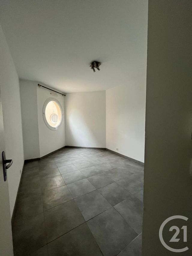 Appartement F3 à vendre - 3 pièces - 82.07 m2 - LA CIOTAT - 13 - PROVENCE-ALPES-COTE-D-AZUR - Century 21 Cabinet Berenger