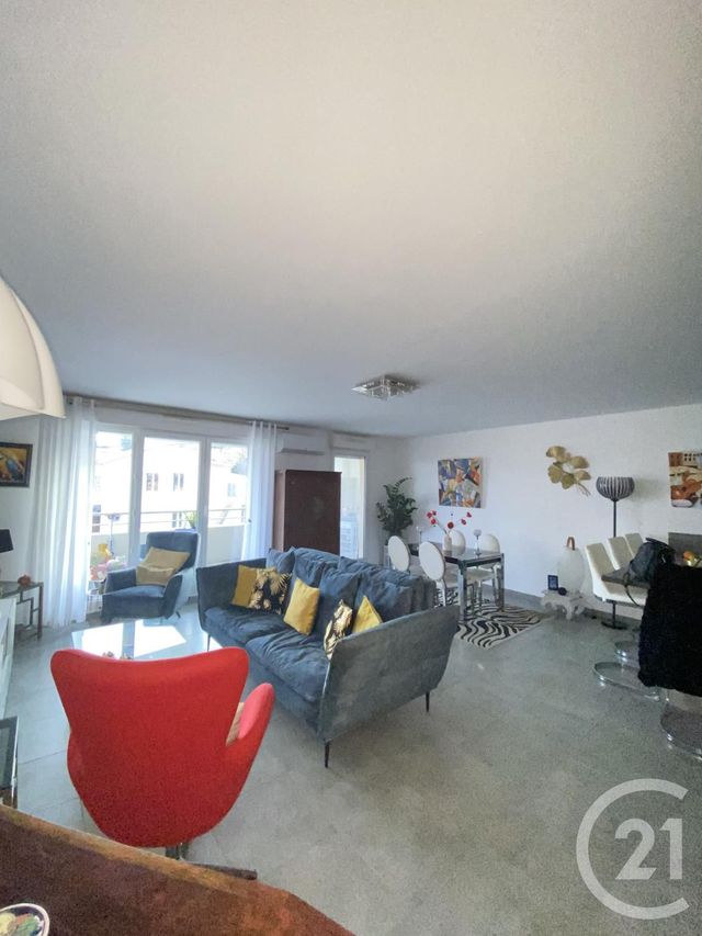 Appartement F3 à vendre - 3 pièces - 82.07 m2 - LA CIOTAT - 13 - PROVENCE-ALPES-COTE-D-AZUR - Century 21 Cabinet Berenger