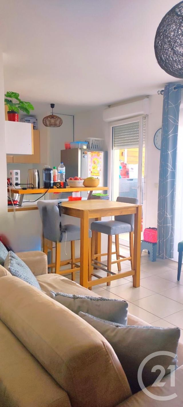 Appartement F1 à vendre - 1 pièce - 26.45 m2 - LA CIOTAT - 13 - PROVENCE-ALPES-COTE-D-AZUR - Century 21 Cabinet Berenger