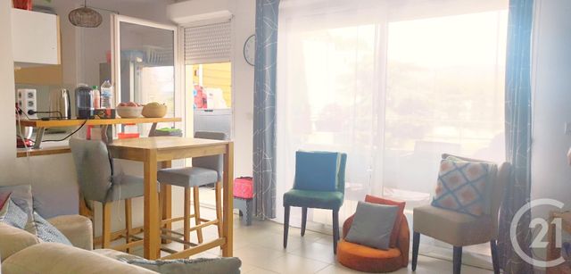 Appartement F1 à vendre - 1 pièce - 26.45 m2 - LA CIOTAT - 13 - PROVENCE-ALPES-COTE-D-AZUR - Century 21 Cabinet Berenger