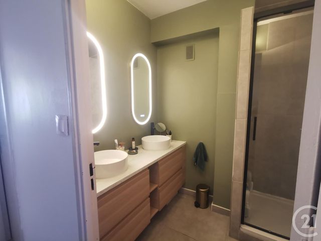 Appartement à vendre - 3 pièces - 82.82 m2 - LA CIOTAT - 13 - PROVENCE-ALPES-COTE-D-AZUR - Century 21 Cabinet Berenger