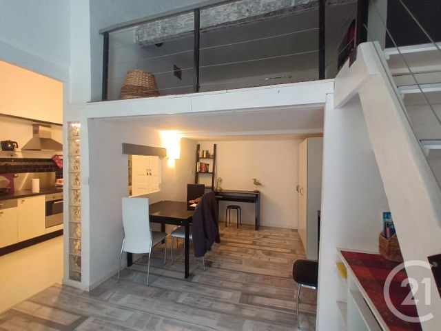 Appartement T1 à louer - 1 pièce - 31.34 m2 - LA CIOTAT - 13 - PROVENCE-ALPES-COTE-D-AZUR - Century 21 Cabinet Berenger