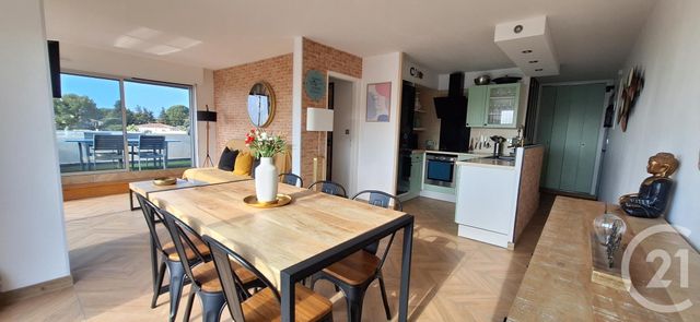 Appartement T2 à vendre - 2 pièces - 52.89 m2 - LA CIOTAT - 13 - PROVENCE-ALPES-COTE-D-AZUR - Century 21 Cabinet Berenger