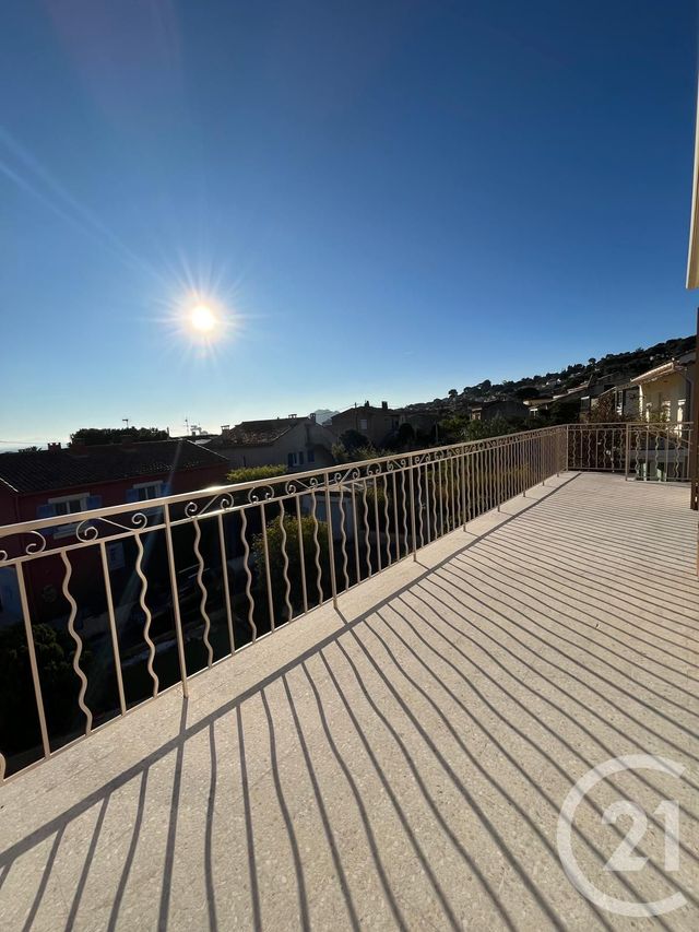 Appartement F3 à vendre - 3 pièces - 70.32 m2 - LA CIOTAT - 13 - PROVENCE-ALPES-COTE-D-AZUR - Century 21 Cabinet Berenger