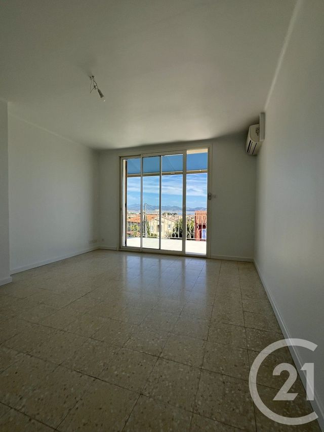 Appartement F3 à vendre - 3 pièces - 70.32 m2 - LA CIOTAT - 13 - PROVENCE-ALPES-COTE-D-AZUR - Century 21 Cabinet Berenger