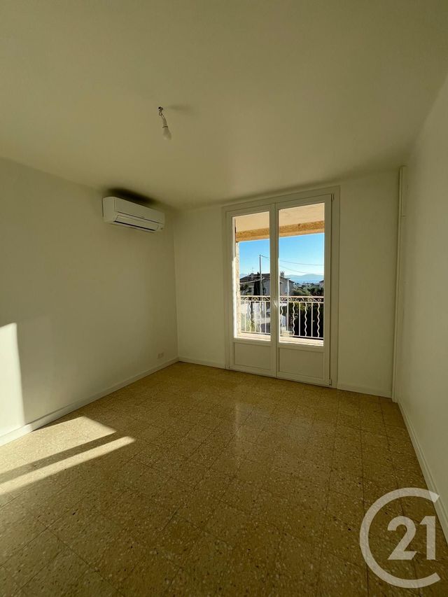 Appartement F3 à vendre - 3 pièces - 70.32 m2 - LA CIOTAT - 13 - PROVENCE-ALPES-COTE-D-AZUR - Century 21 Cabinet Berenger