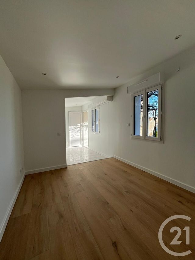 Appartement F3 à vendre - 3 pièces - 70.32 m2 - LA CIOTAT - 13 - PROVENCE-ALPES-COTE-D-AZUR - Century 21 Cabinet Berenger