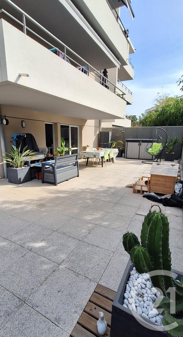 Appartement F4 à vendre - 4 pièces - 82.0 m2 - LA CIOTAT - 13 - PROVENCE-ALPES-COTE-D-AZUR - Century 21 Cabinet Berenger