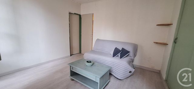 Appartement T1 à vendre - 2 pièces - 30.37 m2 - LA CIOTAT - 13 - PROVENCE-ALPES-COTE-D-AZUR - Century 21 Cabinet Berenger