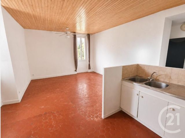Appartement T2 à vendre - 2 pièces - 47.31 m2 - LA CIOTAT - 13 - PROVENCE-ALPES-COTE-D-AZUR - Century 21 Cabinet Berenger