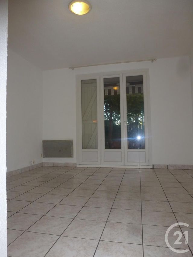 Appartement T1 à louer - 1 pièce - 23.09 m2 - LA CIOTAT - 13 - PROVENCE-ALPES-COTE-D-AZUR - Century 21 Cabinet Berenger