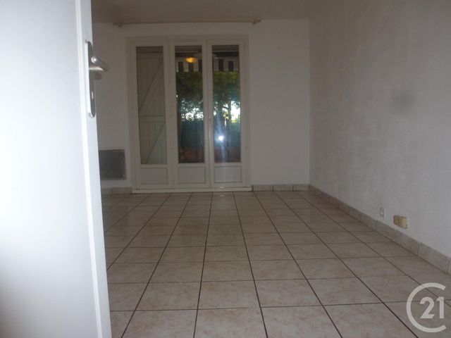 Appartement T1 à louer - 1 pièce - 23.09 m2 - LA CIOTAT - 13 - PROVENCE-ALPES-COTE-D-AZUR - Century 21 Cabinet Berenger