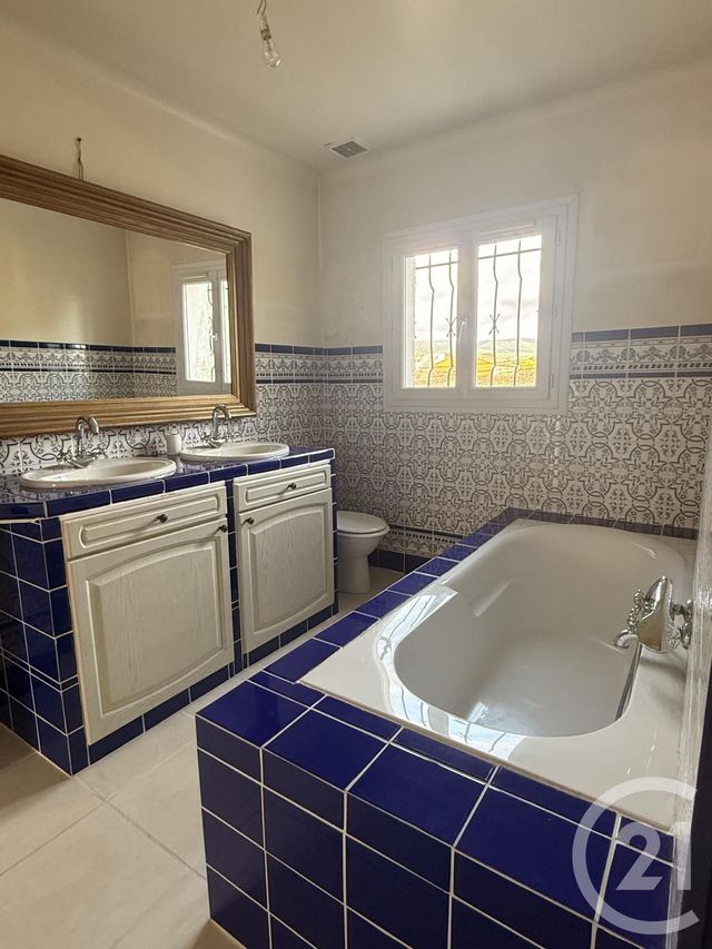 maison à louer - 4 pièces - 122.46 m2 - LA CIOTAT - 13 - PROVENCE-ALPES-COTE-D-AZUR - Century 21 Cabinet Berenger