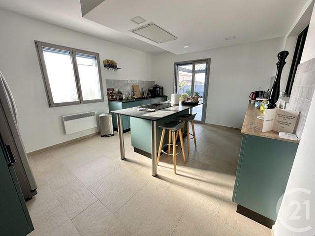 maison à vendre - 6 pièces - 145.0 m2 - ST CYR SUR MER - 83 - PROVENCE-ALPES-COTE-D-AZUR - Century 21 Cabinet Berenger