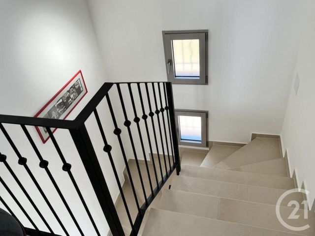 maison à vendre - 6 pièces - 145.0 m2 - ST CYR SUR MER - 83 - PROVENCE-ALPES-COTE-D-AZUR - Century 21 Cabinet Berenger