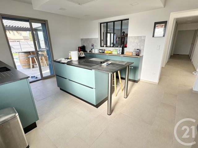 maison à vendre - 6 pièces - 145.0 m2 - ST CYR SUR MER - 83 - PROVENCE-ALPES-COTE-D-AZUR - Century 21 Cabinet Berenger