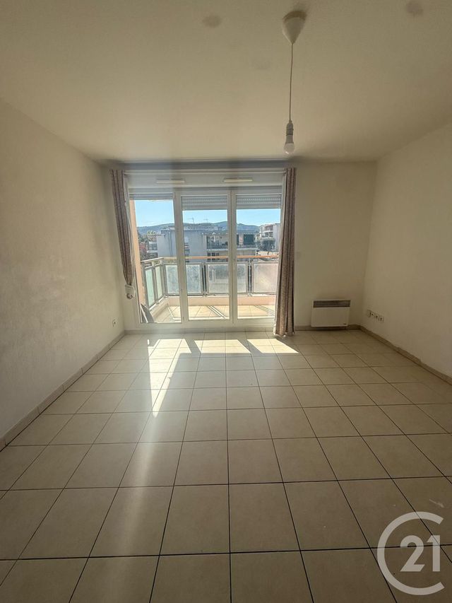 Appartement F3 à vendre - 3 pièces - 55.93 m2 - LA CIOTAT - 13 - PROVENCE-ALPES-COTE-D-AZUR - Century 21 Cabinet Berenger