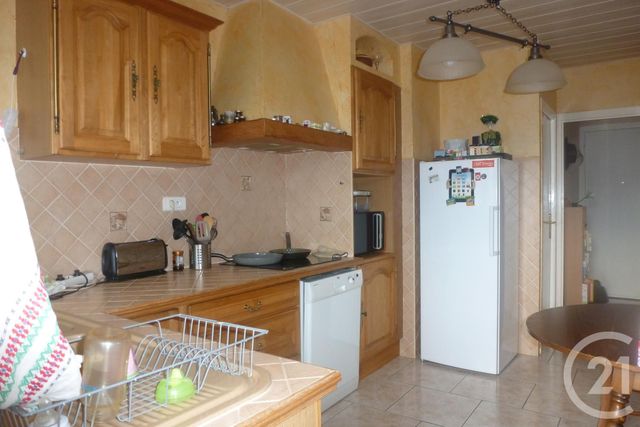 Appartement F3 à louer - 3 pièces - 69.0 m2 - LA CIOTAT - 13 - PROVENCE-ALPES-COTE-D-AZUR - Century 21 Cabinet Berenger