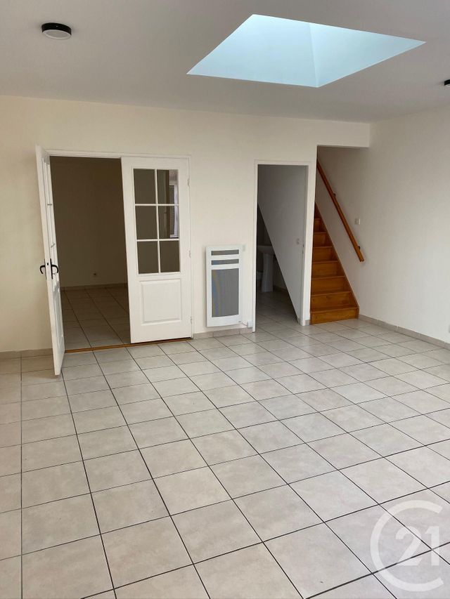 Appartement T3 à louer - 3 pièces - 60.54 m2 - LA CIOTAT - 13 - PROVENCE-ALPES-COTE-D-AZUR - Century 21 Cabinet Berenger