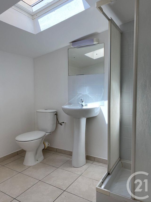 Appartement T3 à louer - 3 pièces - 60.54 m2 - LA CIOTAT - 13 - PROVENCE-ALPES-COTE-D-AZUR - Century 21 Cabinet Berenger