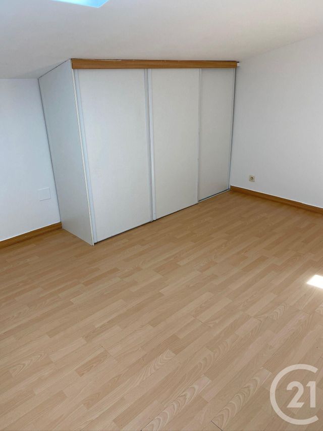 Appartement T3 à louer - 3 pièces - 60.54 m2 - LA CIOTAT - 13 - PROVENCE-ALPES-COTE-D-AZUR - Century 21 Cabinet Berenger