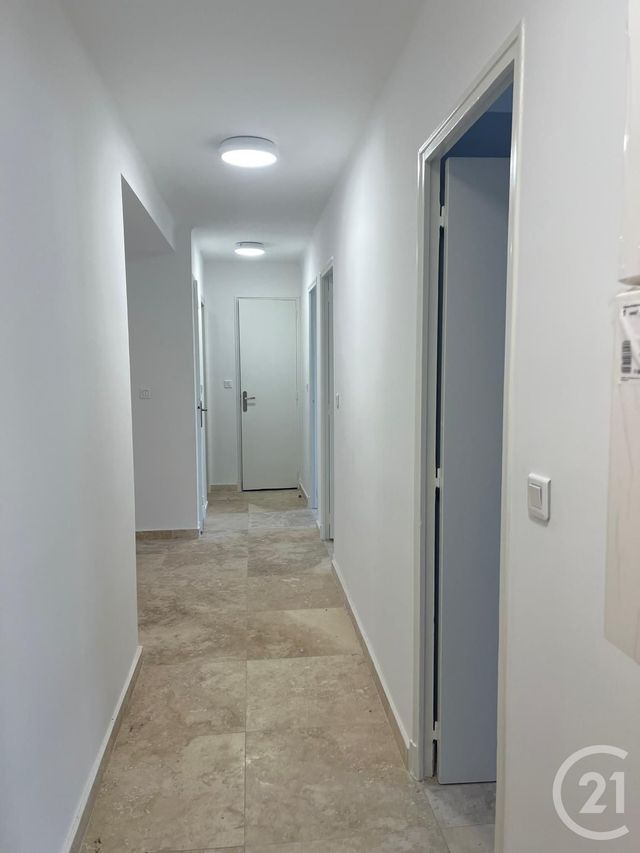 Appartement F3 à vendre - 3 pièces - 68.39 m2 - LA CIOTAT - 13 - PROVENCE-ALPES-COTE-D-AZUR - Century 21 Cabinet Berenger