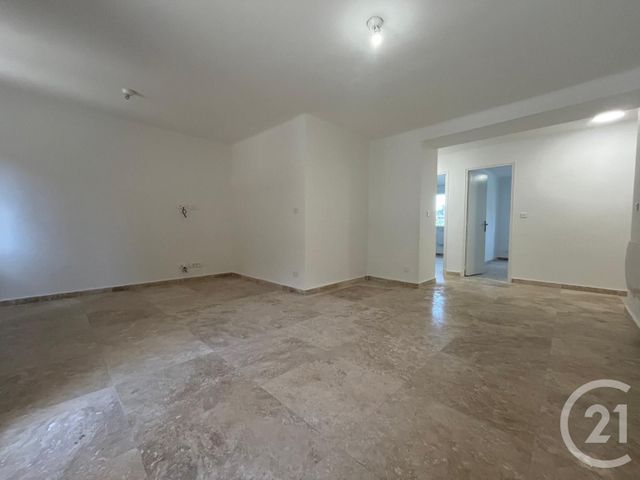 Appartement F3 à vendre - 3 pièces - 68.39 m2 - LA CIOTAT - 13 - PROVENCE-ALPES-COTE-D-AZUR - Century 21 Cabinet Berenger