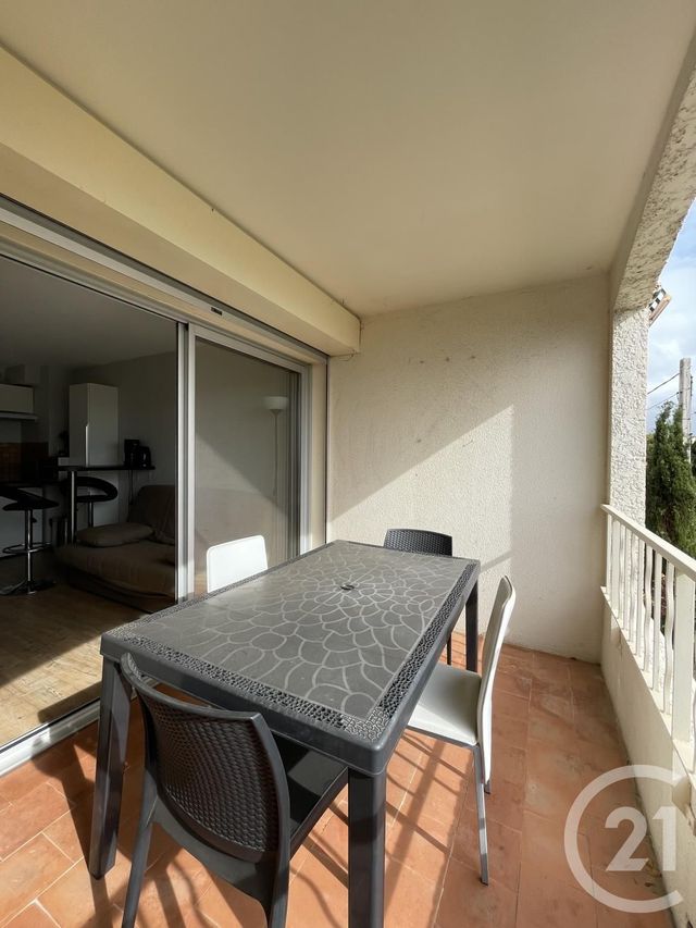 Appartement T1 à louer - 1 pièce - 22.05 m2 - BANDOL - 83 - PROVENCE-ALPES-COTE-D-AZUR - Century 21 Cabinet Berenger