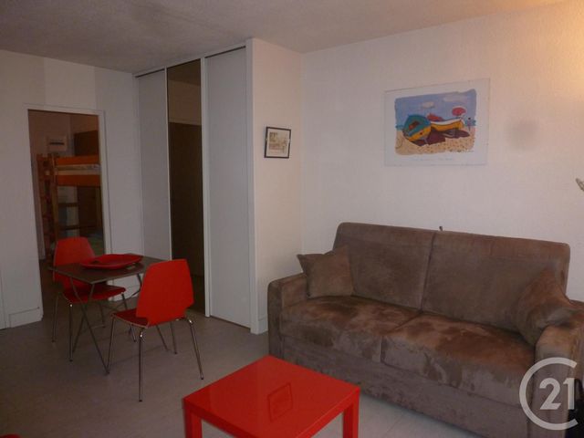 Appartement T1 à louer - 1 pièce - 27.83 m2 - LA CIOTAT - 13 - PROVENCE-ALPES-COTE-D-AZUR - Century 21 Cabinet Berenger