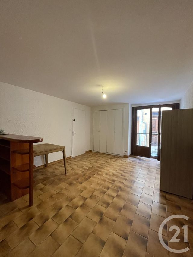 Appartement Studio à louer - 1 pièce - 25.76 m2 - LA CIOTAT - 13 - PROVENCE-ALPES-COTE-D-AZUR - Century 21 Cabinet Berenger