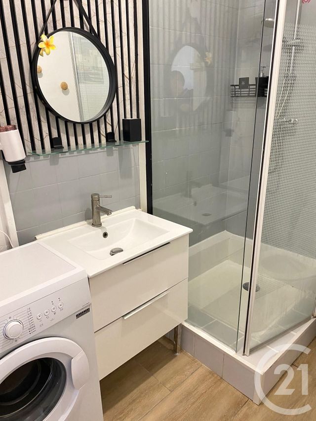 Appartement F1 à louer - 1 pièce - 23.22 m2 - LA CIOTAT - 13 - PROVENCE-ALPES-COTE-D-AZUR - Century 21 Cabinet Berenger