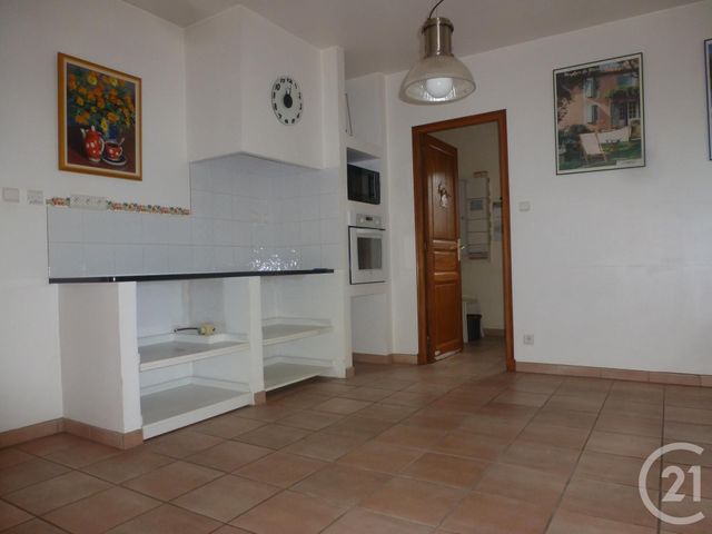 maison à louer - 3 pièces - 135.0 m2 - LA CIOTAT - 13 - PROVENCE-ALPES-COTE-D-AZUR - Century 21 Cabinet Berenger