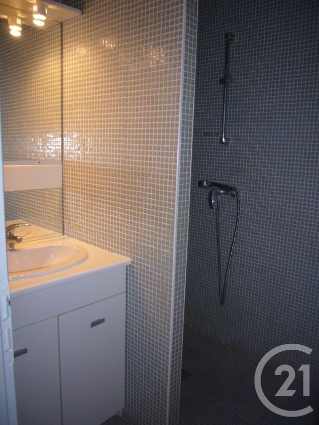 maison à louer - 5 pièces - 159.59 m2 - TOULON - 83 - PROVENCE-ALPES-COTE-D-AZUR - Century 21 Cabinet Berenger