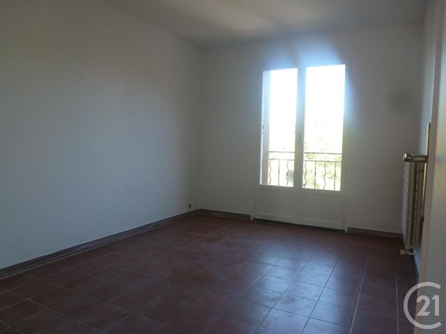 Appartement F3 à louer - 3 pièces - 65.5 m2 - LA CIOTAT - 13 - PROVENCE-ALPES-COTE-D-AZUR - Century 21 Cabinet Berenger