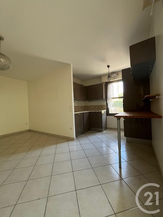 Appartement T2 à vendre - 2 pièces - 45.19 m2 - LA CIOTAT - 13 - PROVENCE-ALPES-COTE-D-AZUR - Century 21 Cabinet Berenger