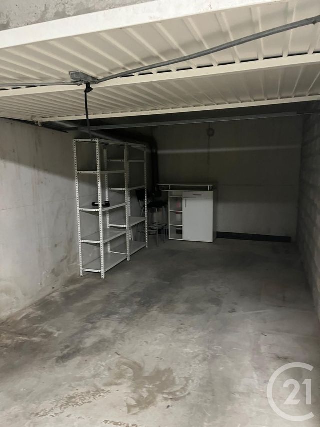 Appartement F3 à vendre - 3 pièces - 48.0 m2 - LA CIOTAT - 13 - PROVENCE-ALPES-COTE-D-AZUR - Century 21 Cabinet Berenger