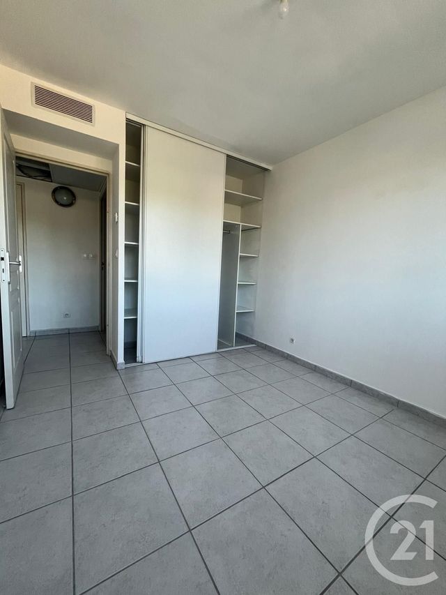 Appartement F3 à vendre - 3 pièces - 48.0 m2 - LA CIOTAT - 13 - PROVENCE-ALPES-COTE-D-AZUR - Century 21 Cabinet Berenger