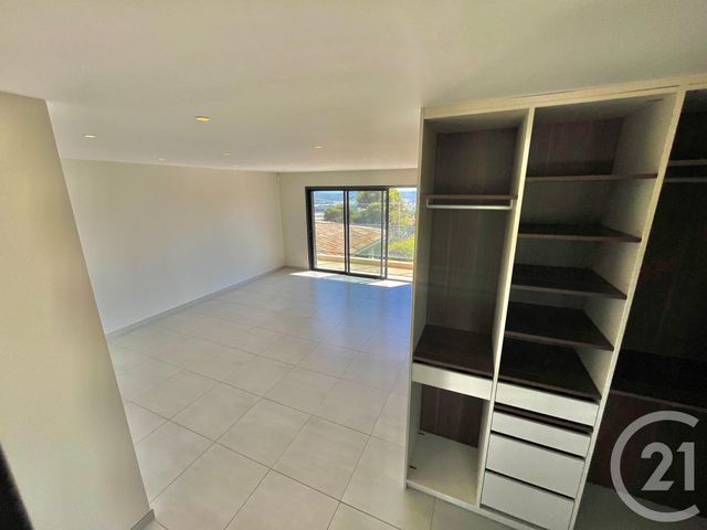 maison à vendre - 6 pièces - 240.0 m2 - LA CADIERE D AZUR - 83 - PROVENCE-ALPES-COTE-D-AZUR - Century 21 Cabinet Berenger