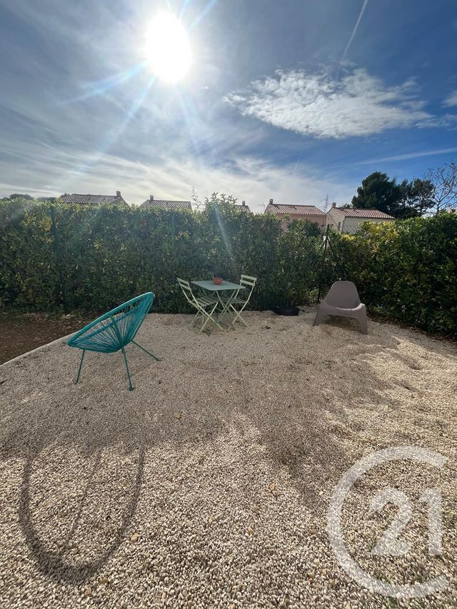 Appartement T1 à louer - 1 pièce - 34.01 m2 - LA CIOTAT - 13 - PROVENCE-ALPES-COTE-D-AZUR - Century 21 Cabinet Berenger