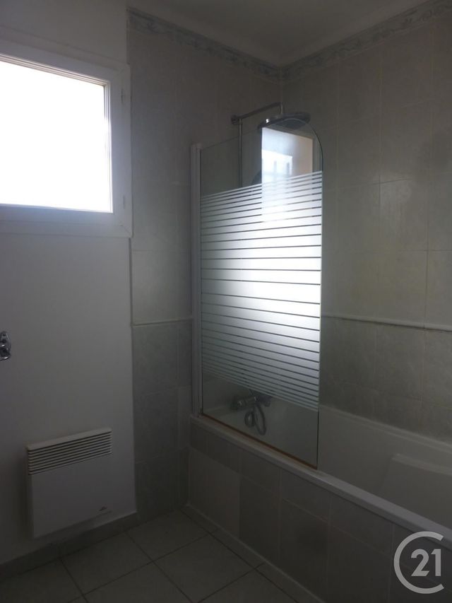 maison à louer - 5 pièces - 90.25 m2 - LA CIOTAT - 13 - PROVENCE-ALPES-COTE-D-AZUR - Century 21 Cabinet Berenger