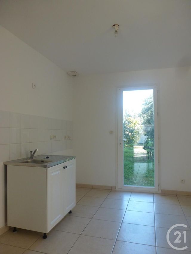 maison à louer - 5 pièces - 90.25 m2 - LA CIOTAT - 13 - PROVENCE-ALPES-COTE-D-AZUR - Century 21 Cabinet Berenger