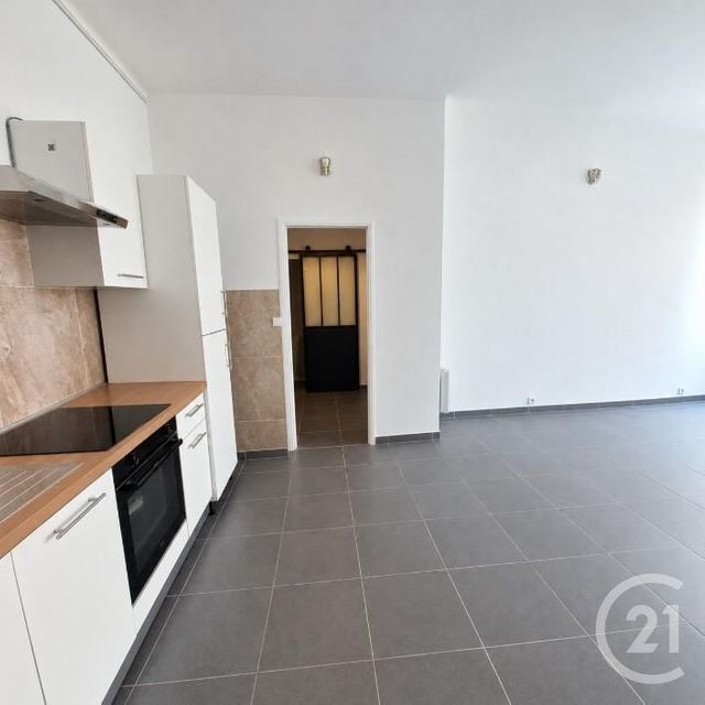 Appartement T2 à louer - 2 pièces - 42.95 m2 - MARSEILLE - 13013 - PROVENCE-ALPES-COTE-D-AZUR - Century 21 Cabinet Berenger